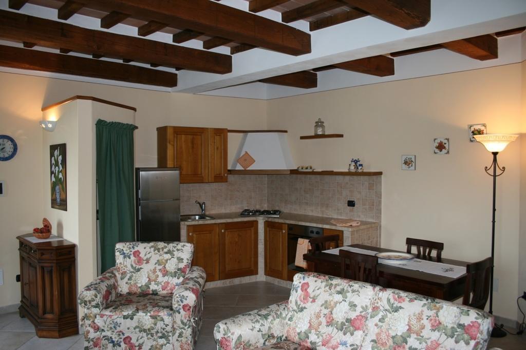 Casa Vacanze San Francesco 반니 산 필리포 객실 사진